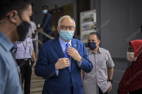 DATUK SERI NAJIB TUN RAZAK