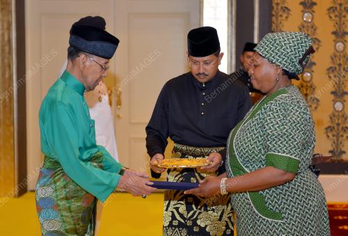 KL08_20062014_AGONG