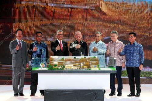 DATUK SERI FADILLAH YUSOF