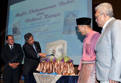 KL08_20072012_PELANCARAN