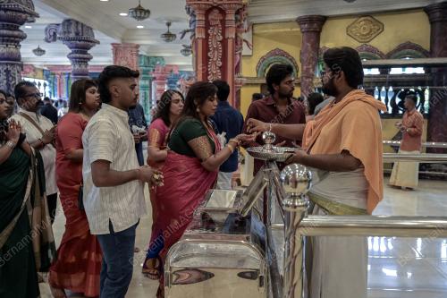PERAYAAN DEEPAVALI BATU CAVES