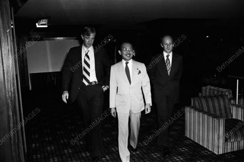 TENGKU TAN SRI RAZALEIGH HAMZAH