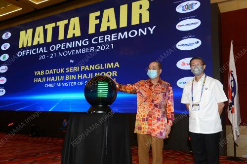 DATUK SERI PANGLIMA HAJIJI NOOR
