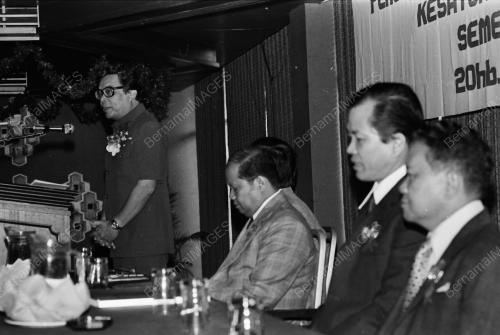 TAN SRI CHONG HON NYAN