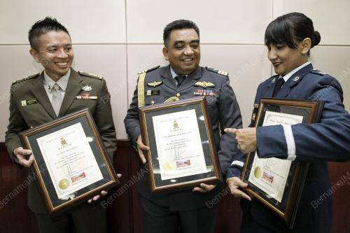 KL08_20122016_DIPLOMA_MPAT
