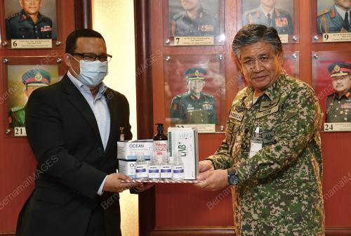 JENERAL TAN SRI AHMAD HASBULLAH MOHD NAWAWI