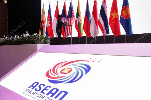 PERSIAPAN MENJELANG MESYUARAT MENTERI EKONOMI ASEAN (AEM) KE-57