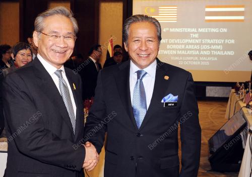 KL08_22102015_MEETINGS