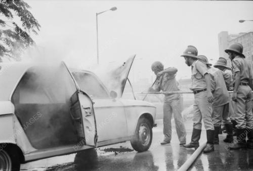 KERETA TERBAKAR