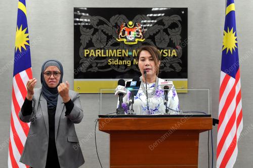 SENATOR RAS ADIBA MOHD RADZI