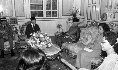KL08_23012015_AGONG_PINGAT