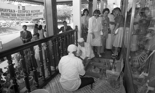 KL08_23012015_ISTERI_LAWAT
