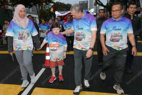 DATUK SERI FADILLAH YUSOF