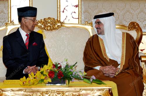 KL08_23032013_AGONG