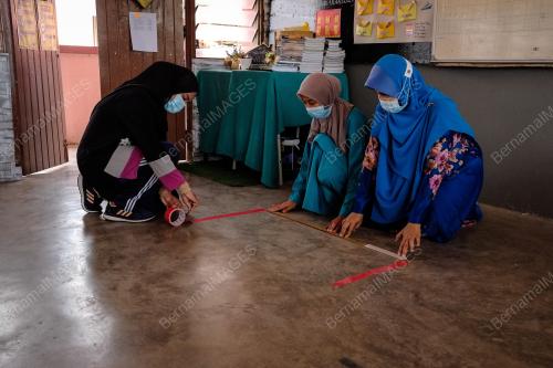 TINJAUAN PERSIAPAN PEMBUKAAN SEKOLAH
