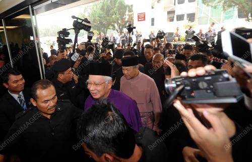 KL08_23102015_PM_BAJET