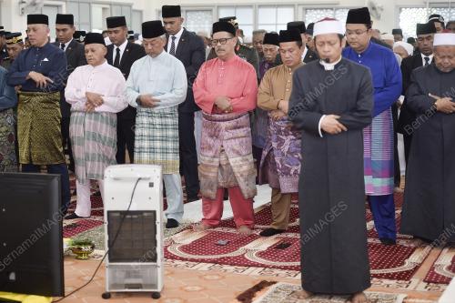 AL-SULTAN ABDULLAH RI'AYATUDDIN AL-MUSTAFA BILLAH SHAH