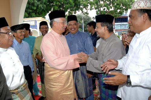 MOHD NAJIB TUN ABDUL RAZAK