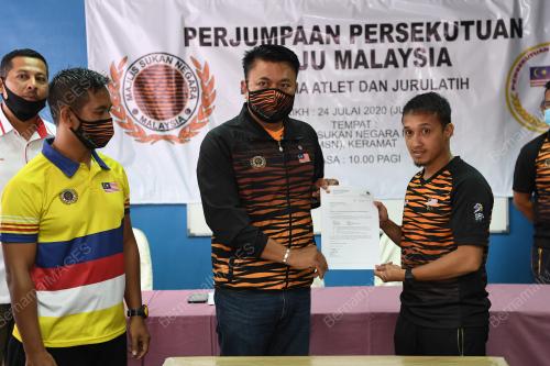 MOHAMMAD IRUAN ZULKIFLI