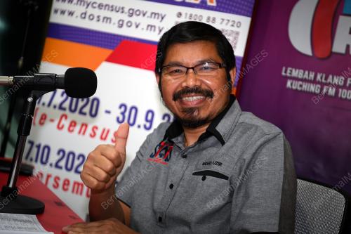 DATUK SERI DR MOHD UZIR MAHIDIN
