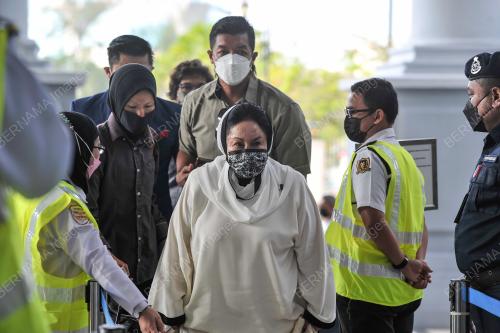 DATIN SERI ROSMAH MANSOR