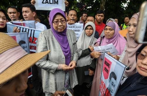 KL08_24102018_SOSMA