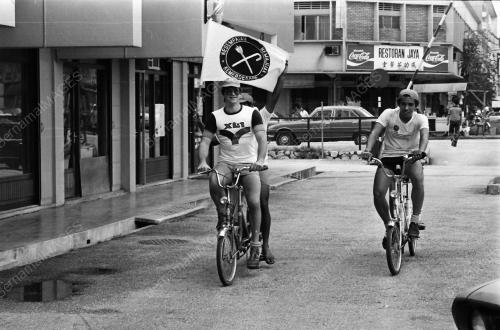KONVOI BASIKAL TANDEM