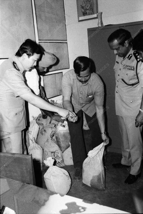 BIJIH TIMAH