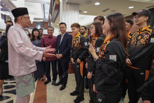 DATUK SERI ANWAR IBRAHIM
