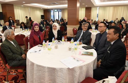KL08_25092018_PARLIMEN