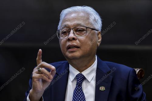 DATUK SERI ISMAIL SABRI YAAKOB