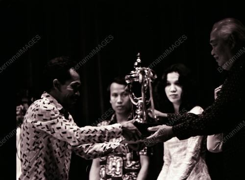 DATUK SERI YAAKOB LATIFF