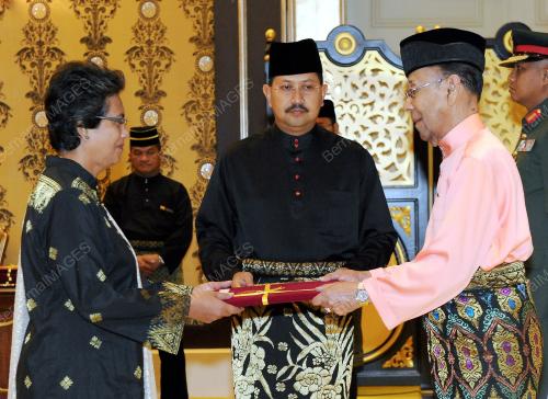 KL08_25112014_NAFISAH