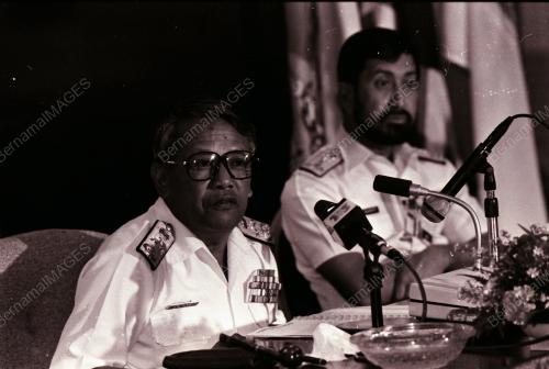 PANGLIMA TENTERA LAUT