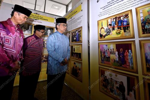 KL08_26042018_TITAH_BN201804195770