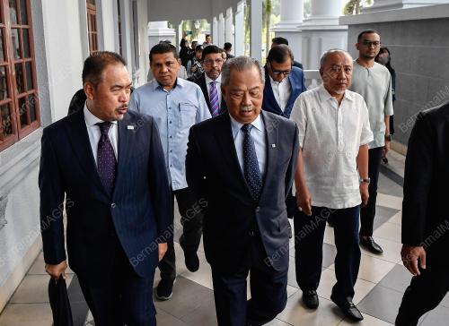 TAN SRI MUHYIDDIN MOHD YASSIN