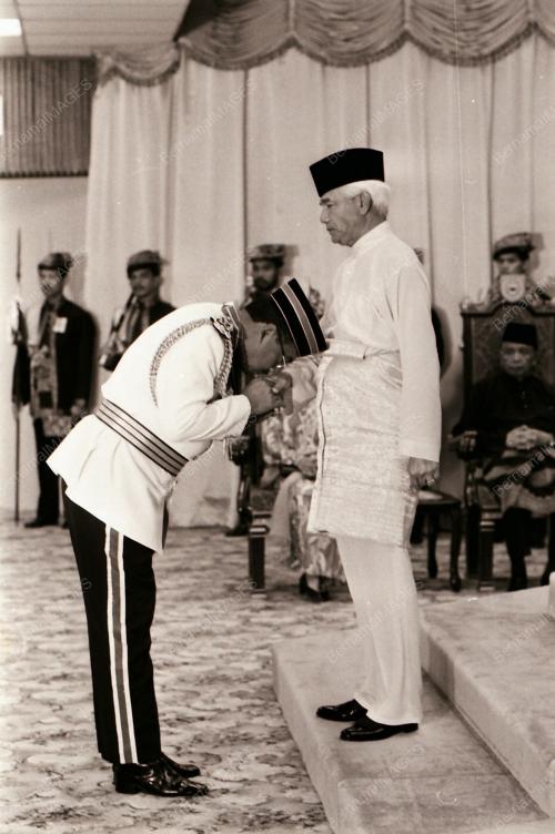 YANG DI-PERTUAN AGONG