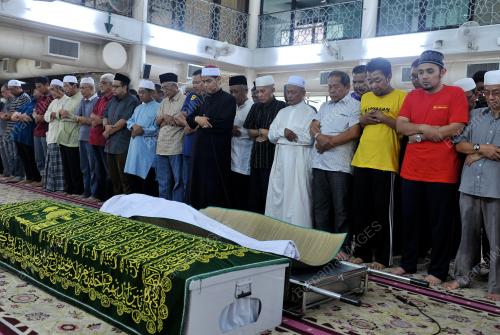 KL08_26092015_JENAZAH