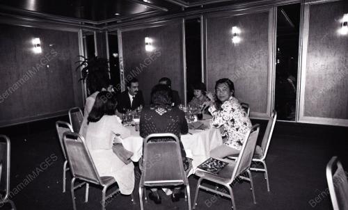 MAJLIS MAKAN MALAM