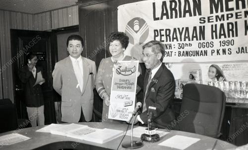 KL08_270690_LARIAN_MERDEKA