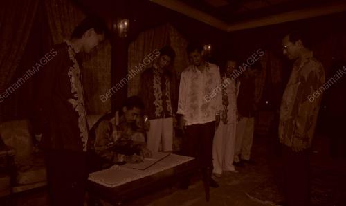 KL08_270690_PIALA_THOMAS