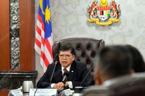 TAN SRI DR JOHARI ABDUL