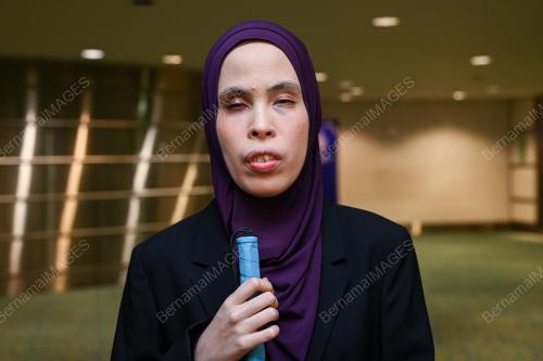 SITI SAKINAH ZAINAL