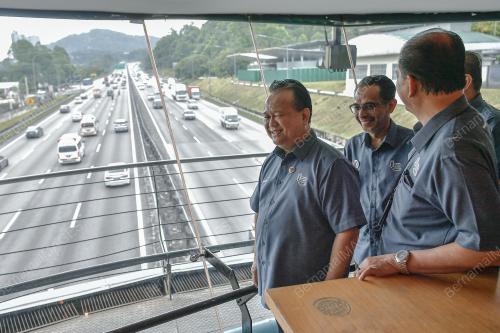DATUK SERI ALEXANDER NANTA LINGGI