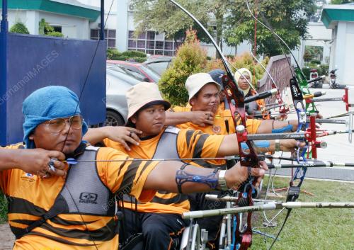 ATLET PARALIMPIK MEMANAH MALAYSIA