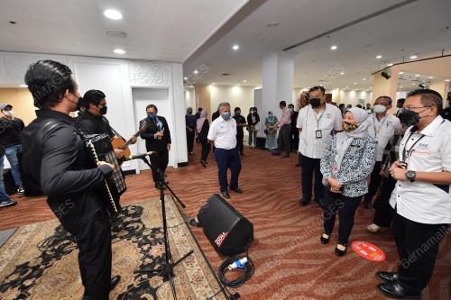 DATUK SERI NANCY SHUKRI