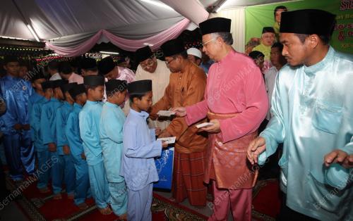 NAJIB TUN ABD RAZAK