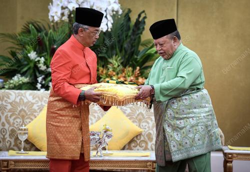 KL08_28102019_AGONG
