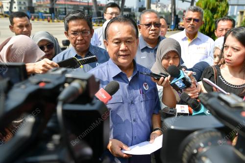 DATUK SERI ALEXANDER NANTA LINGGI