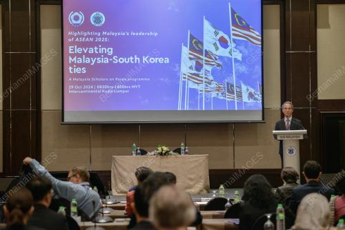 ELEVATING MALAYSIA -SOUTH KOREA TIES